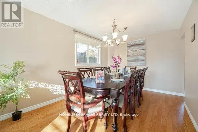 483 LABRADOR DRIVE
