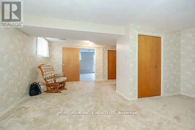 483 LABRADOR DRIVE