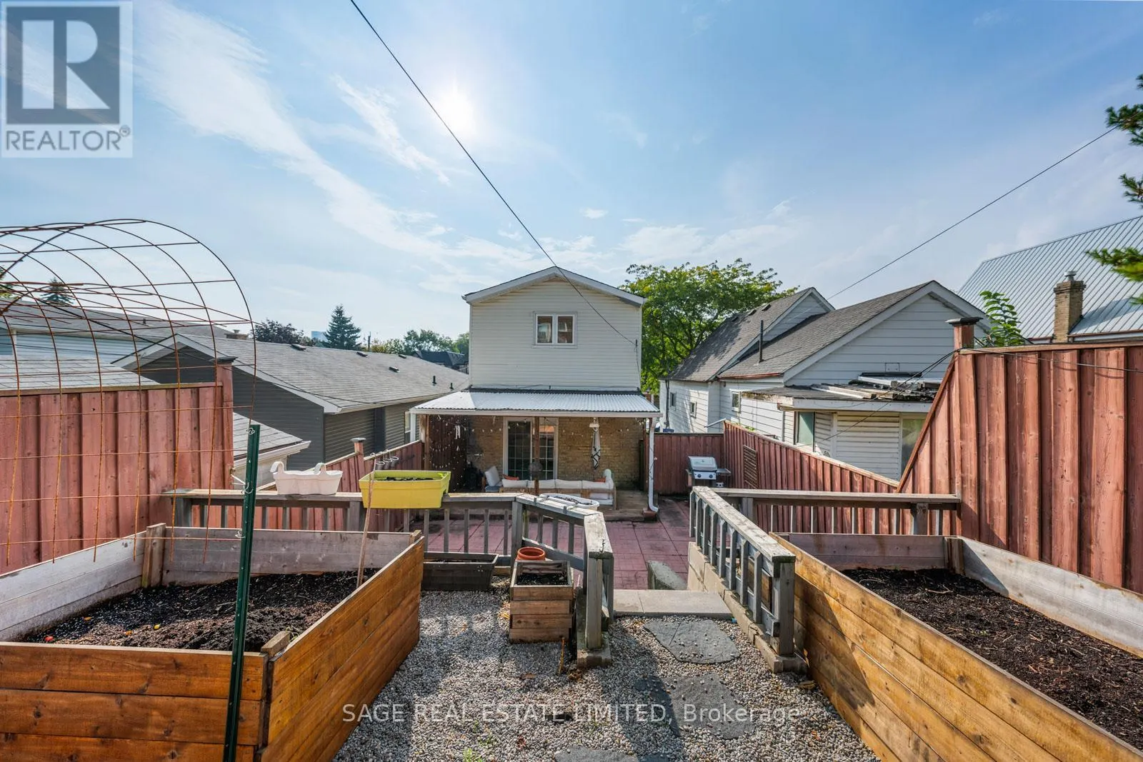 79 PITT AVENUE