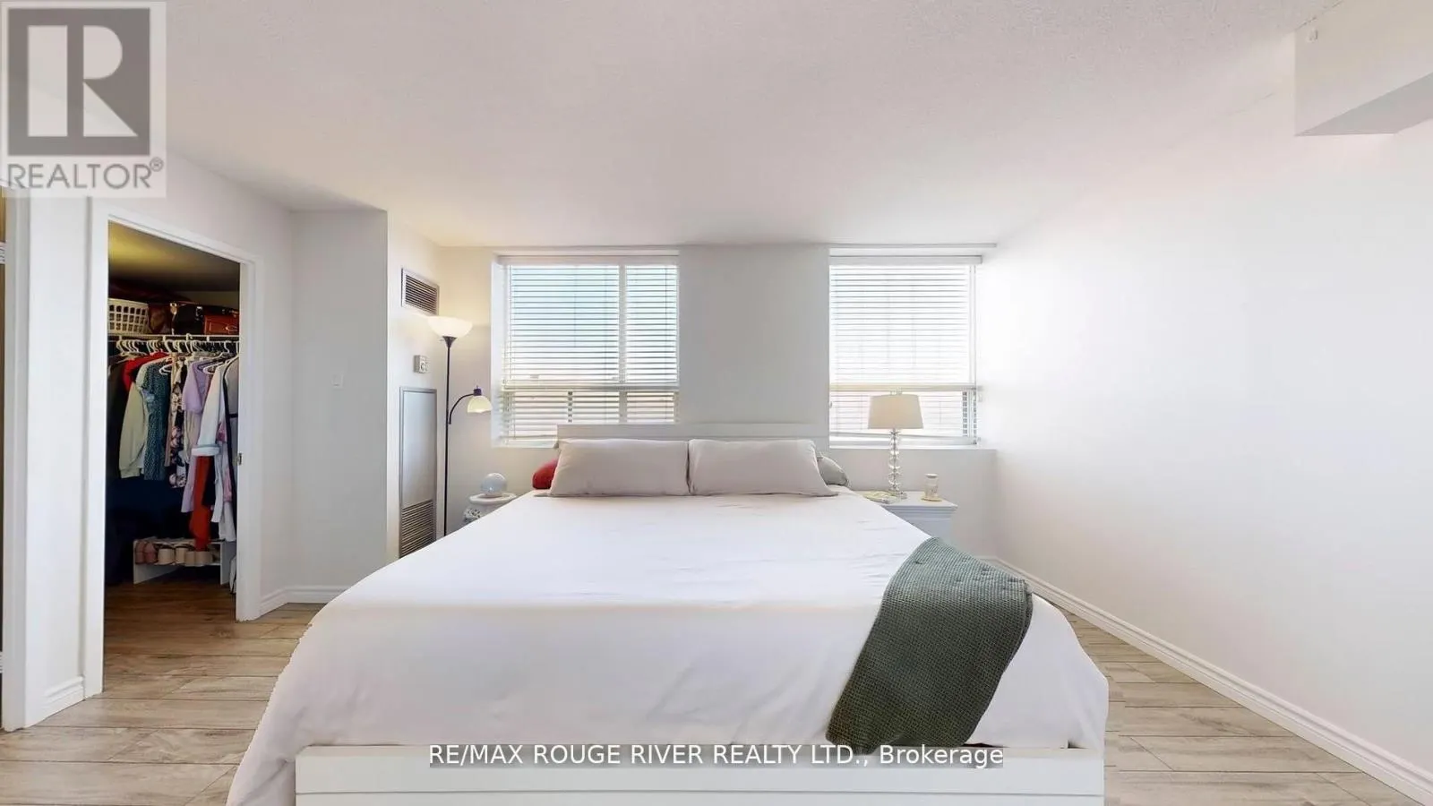 507 - 1655 PICKERING PARKWAY