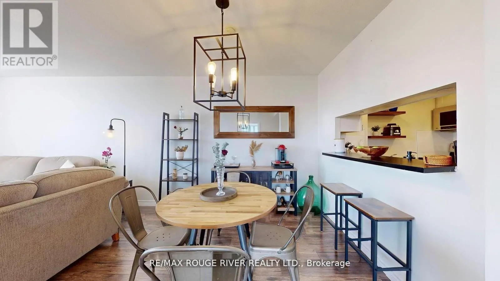 507 - 1655 PICKERING PARKWAY