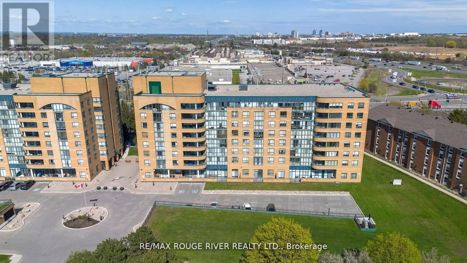 507 - 1655 PICKERING PARKWAY