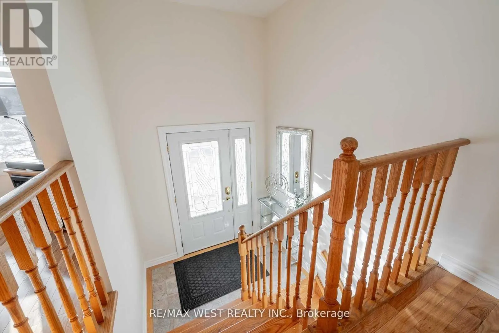 MAIN FL - 23 BRUNTSFIELD STREET