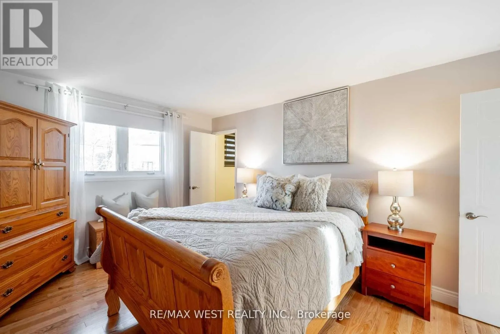 MAIN FL - 23 BRUNTSFIELD STREET