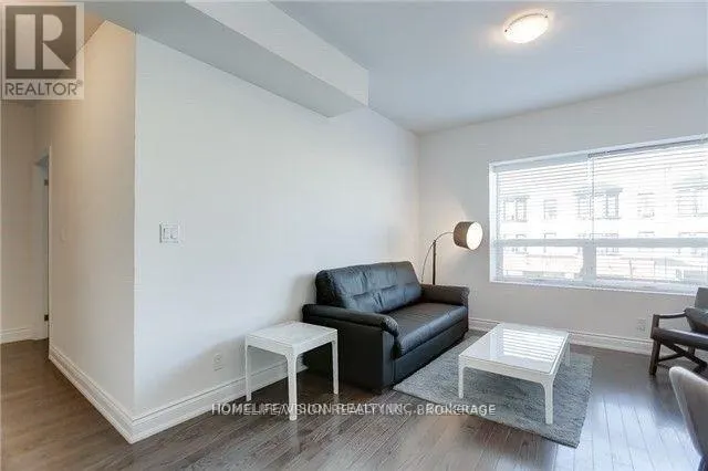 302 - 683 DANFORTH AVENUE