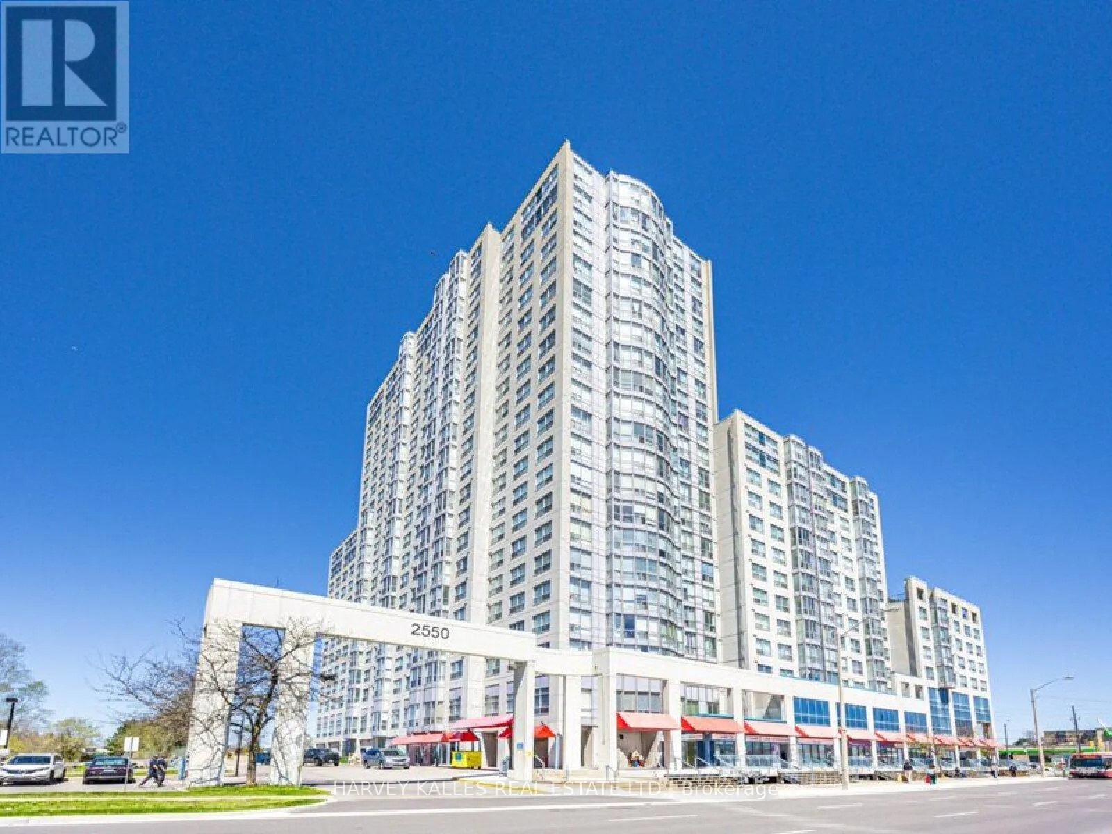 211 - 2550 LAWRENCE AVENUE E