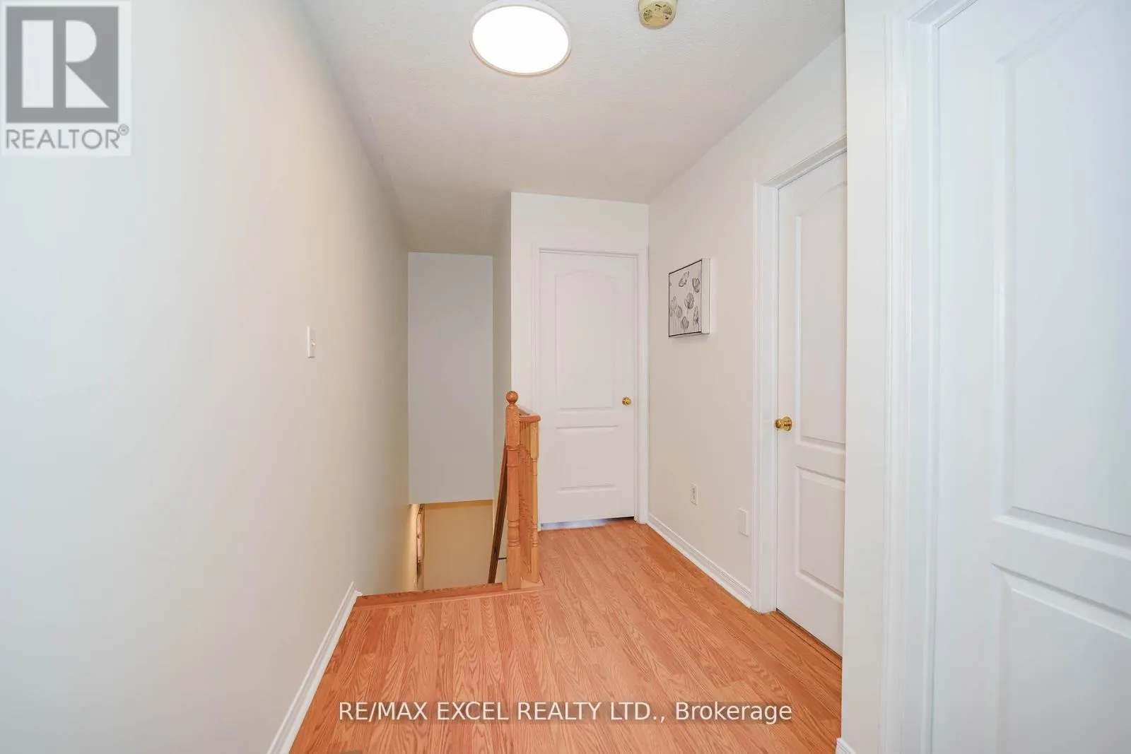 4 - 2784 EGLINTON AVENUE E