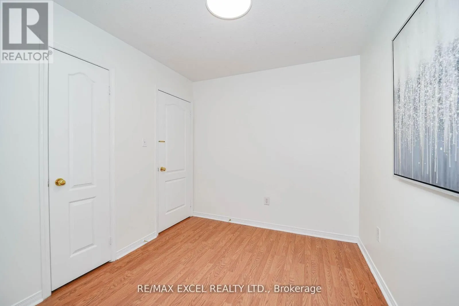 4 - 2784 EGLINTON AVENUE E