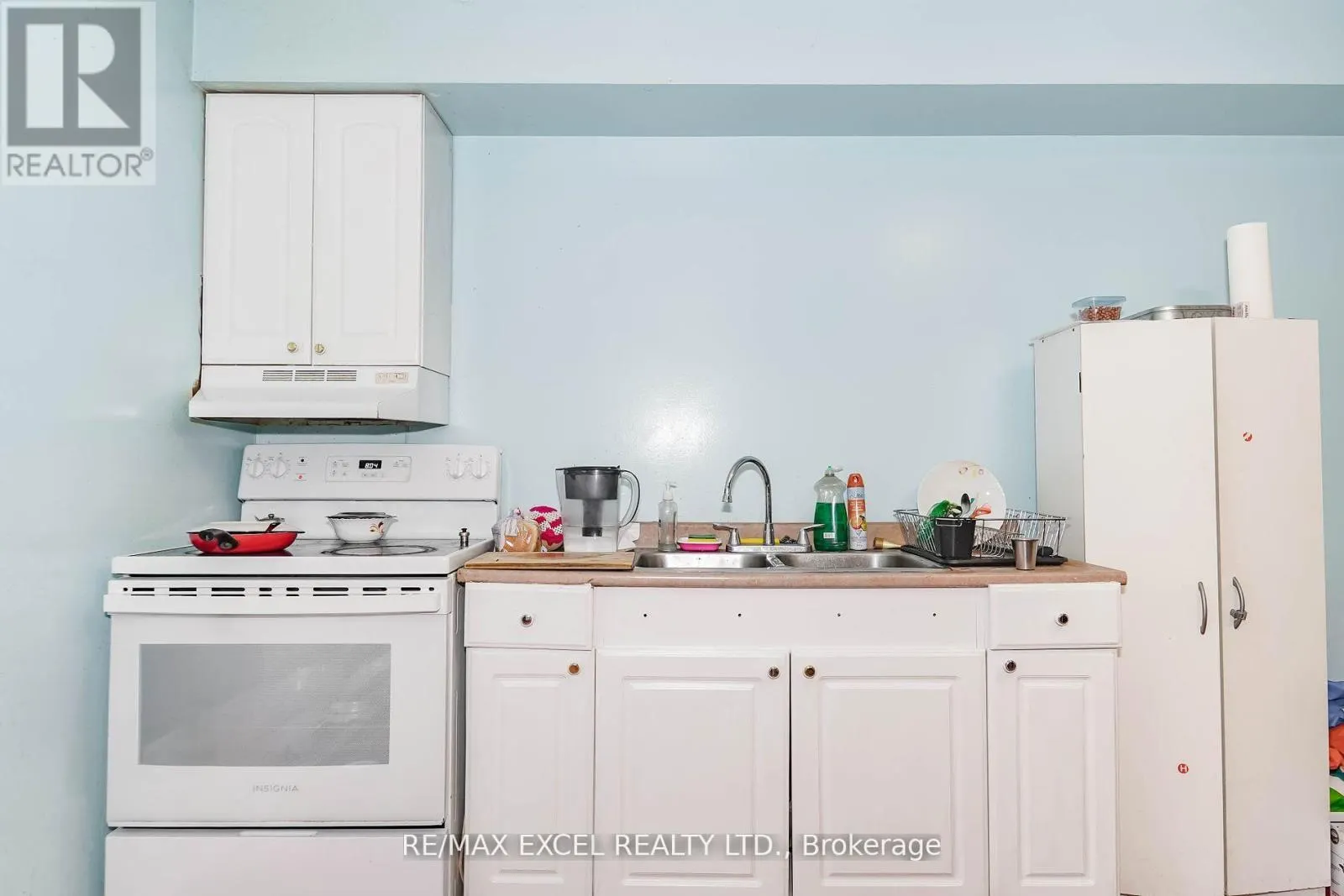 4 - 2784 EGLINTON AVENUE E