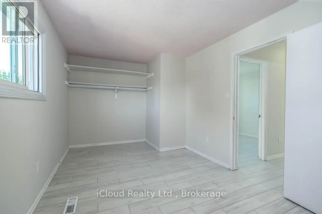 1419 OUTLET DRIVE