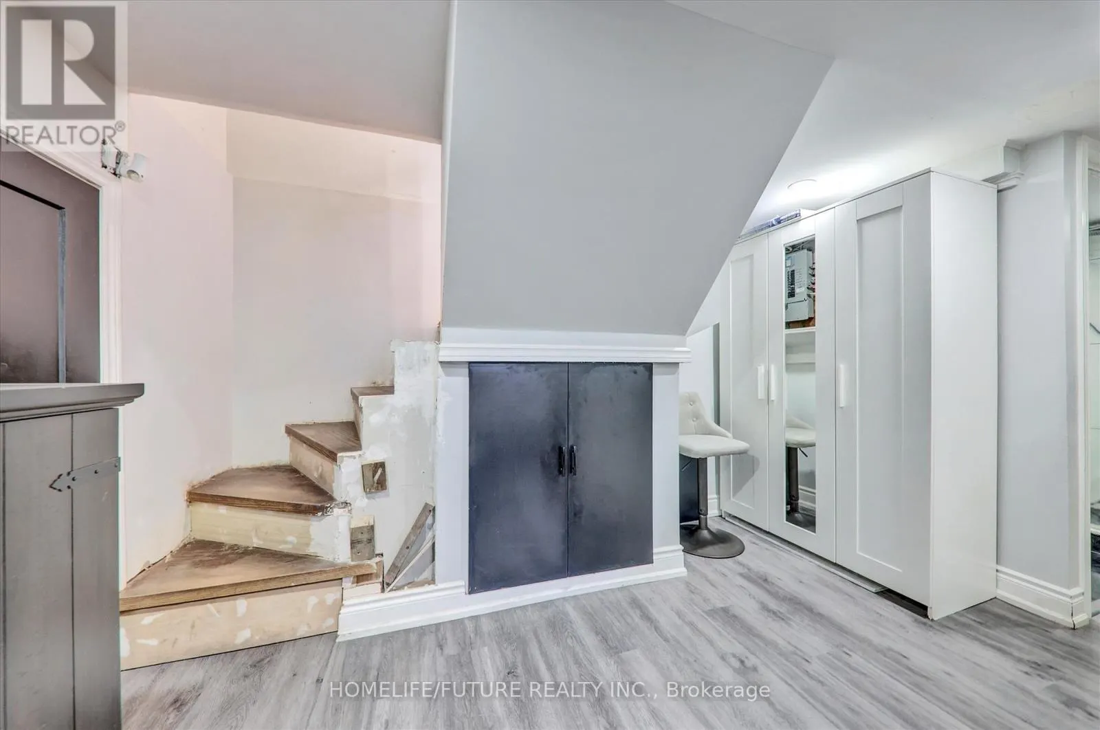 26 NORTH BONNINGTON AVENUE