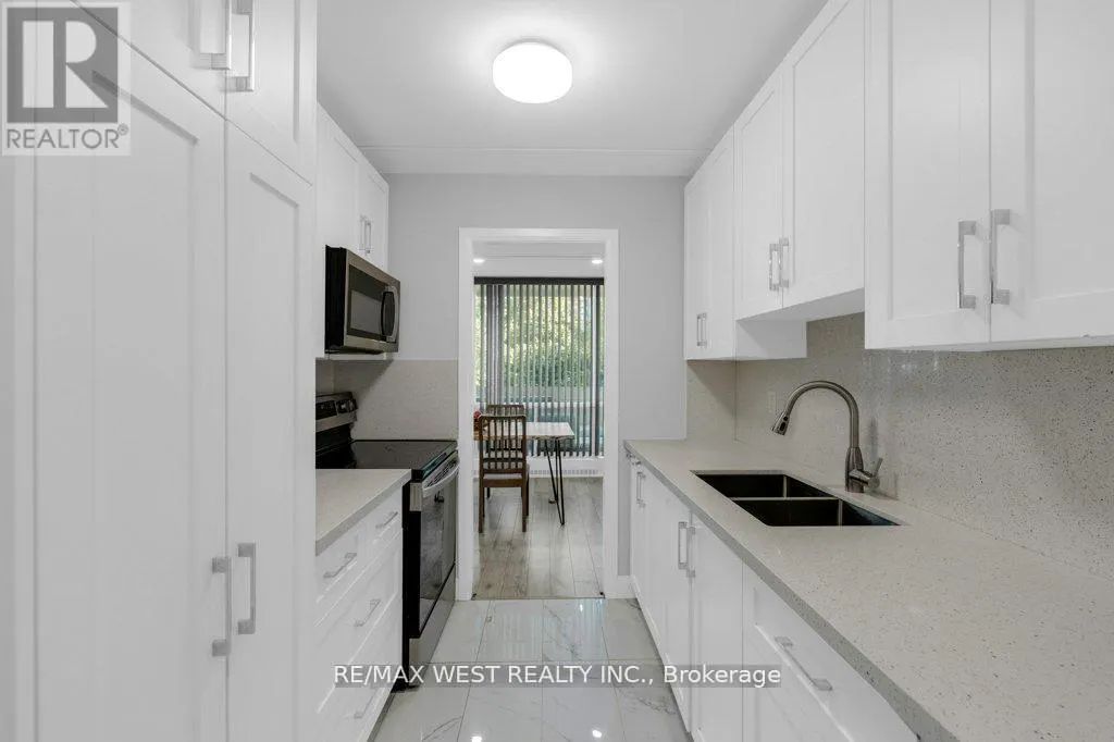 203 - 2 GLAMORGAN AVENUE