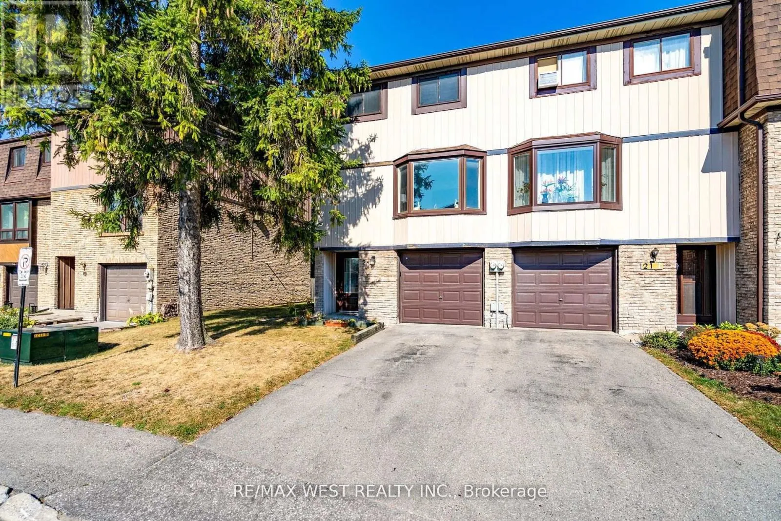 20 - 220 ORMOND DRIVE