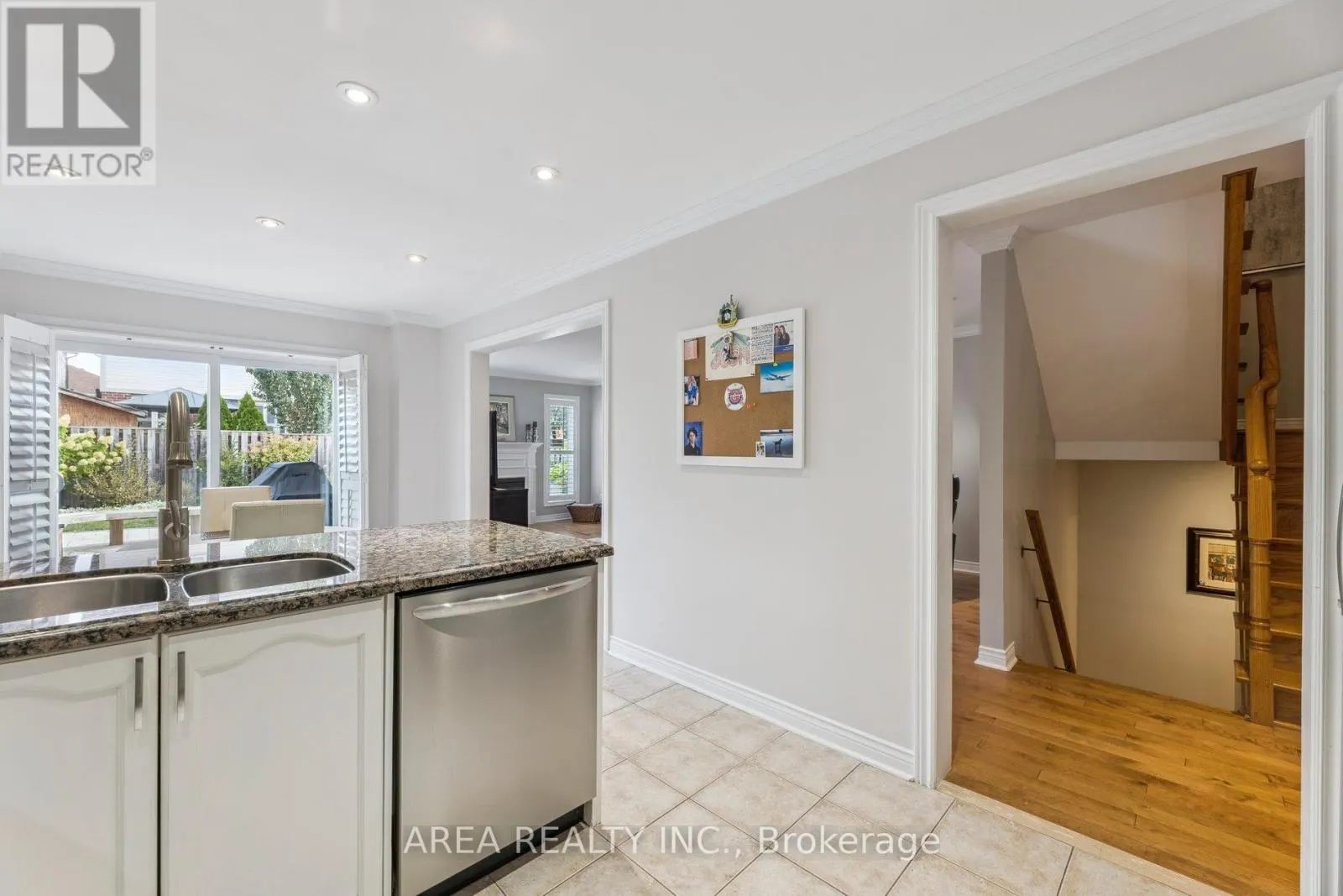 43 CHATTERSON STREET