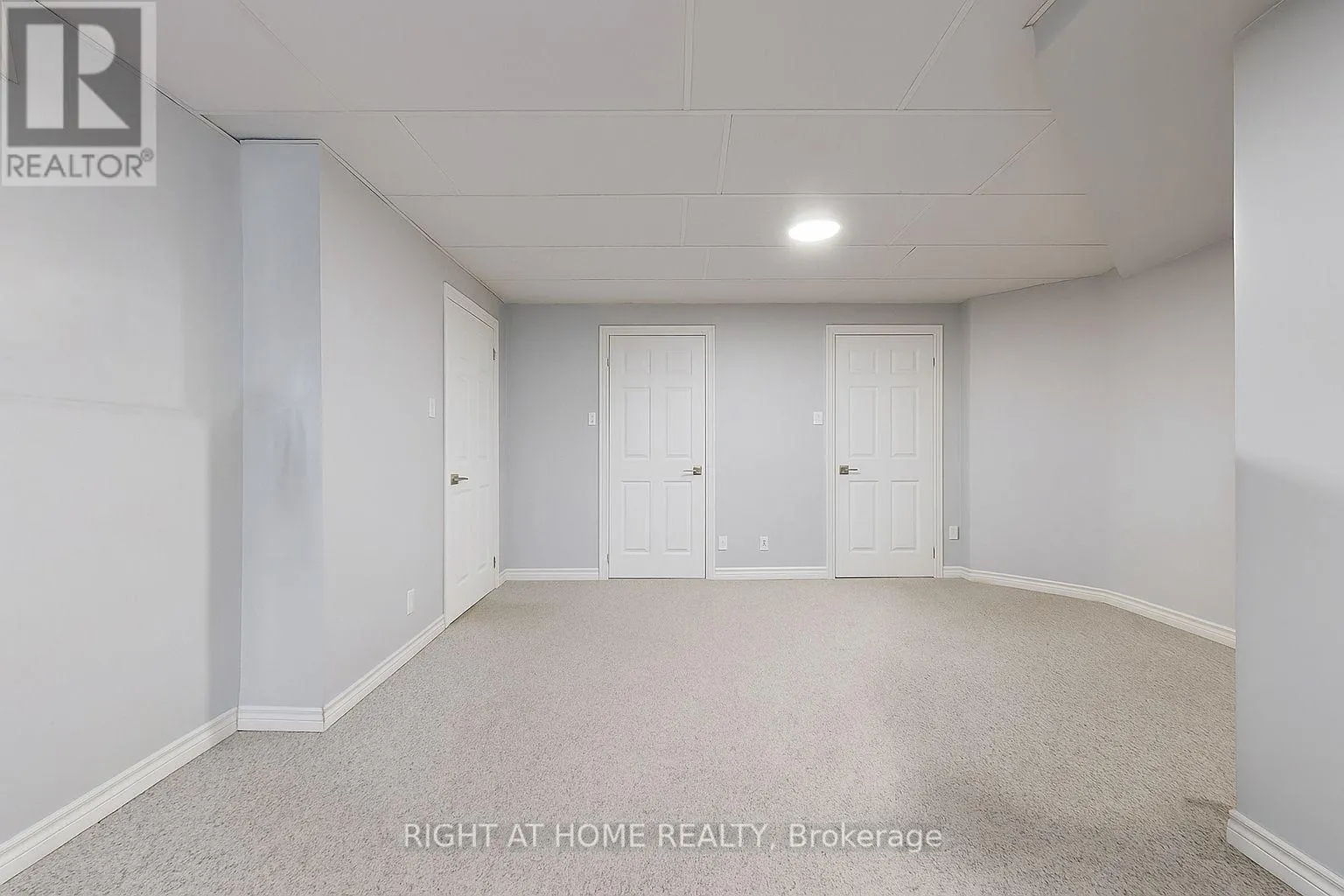 UPPER - 1837 PARKSIDE DRIVE