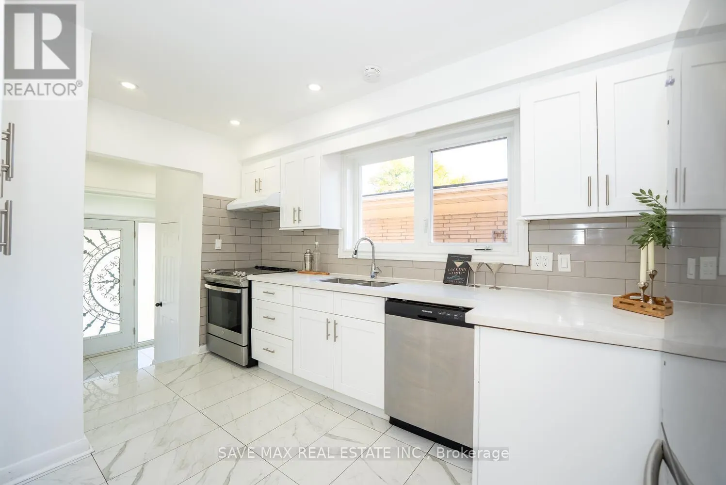 348 BELLAMY ROAD N