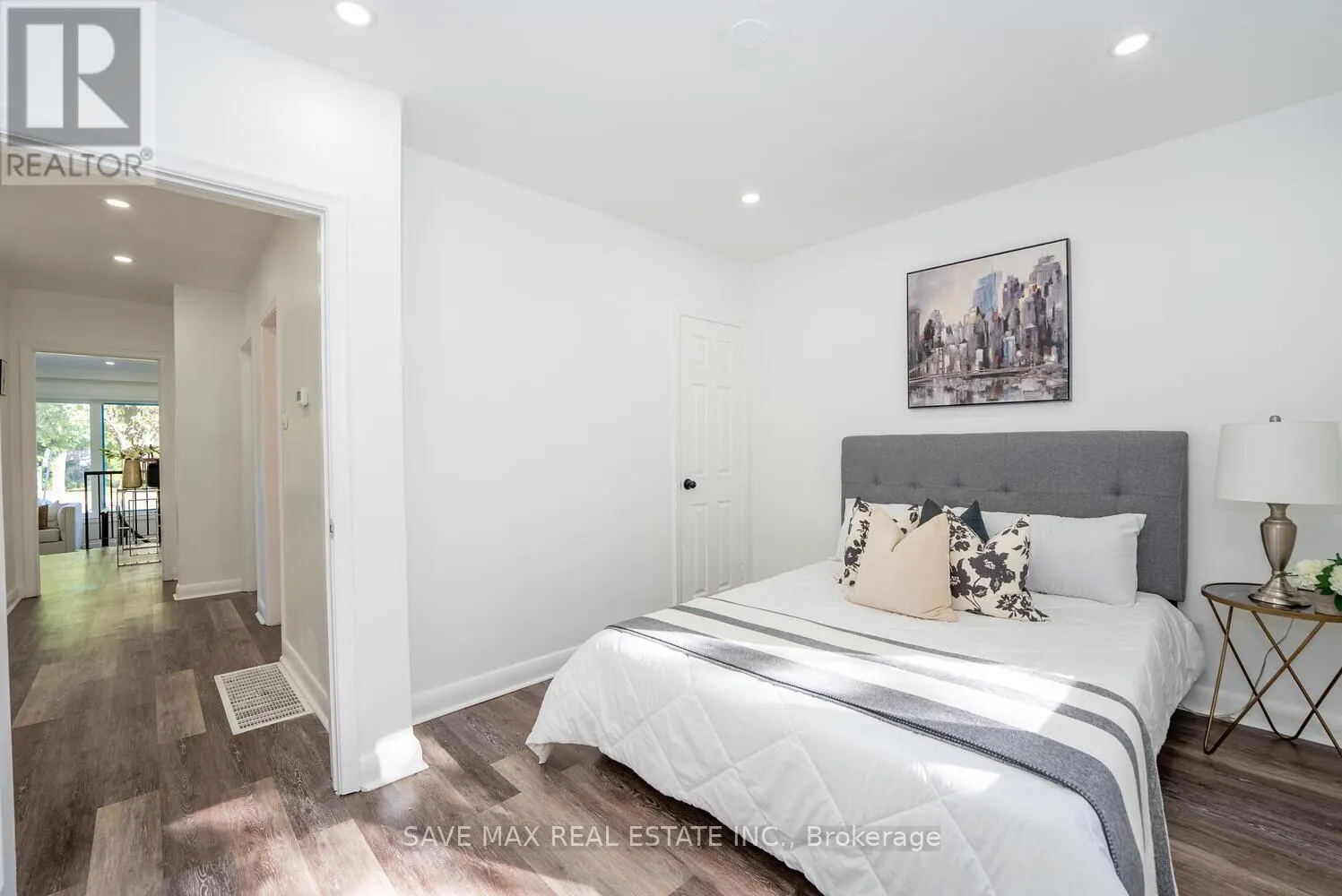 348 BELLAMY ROAD N