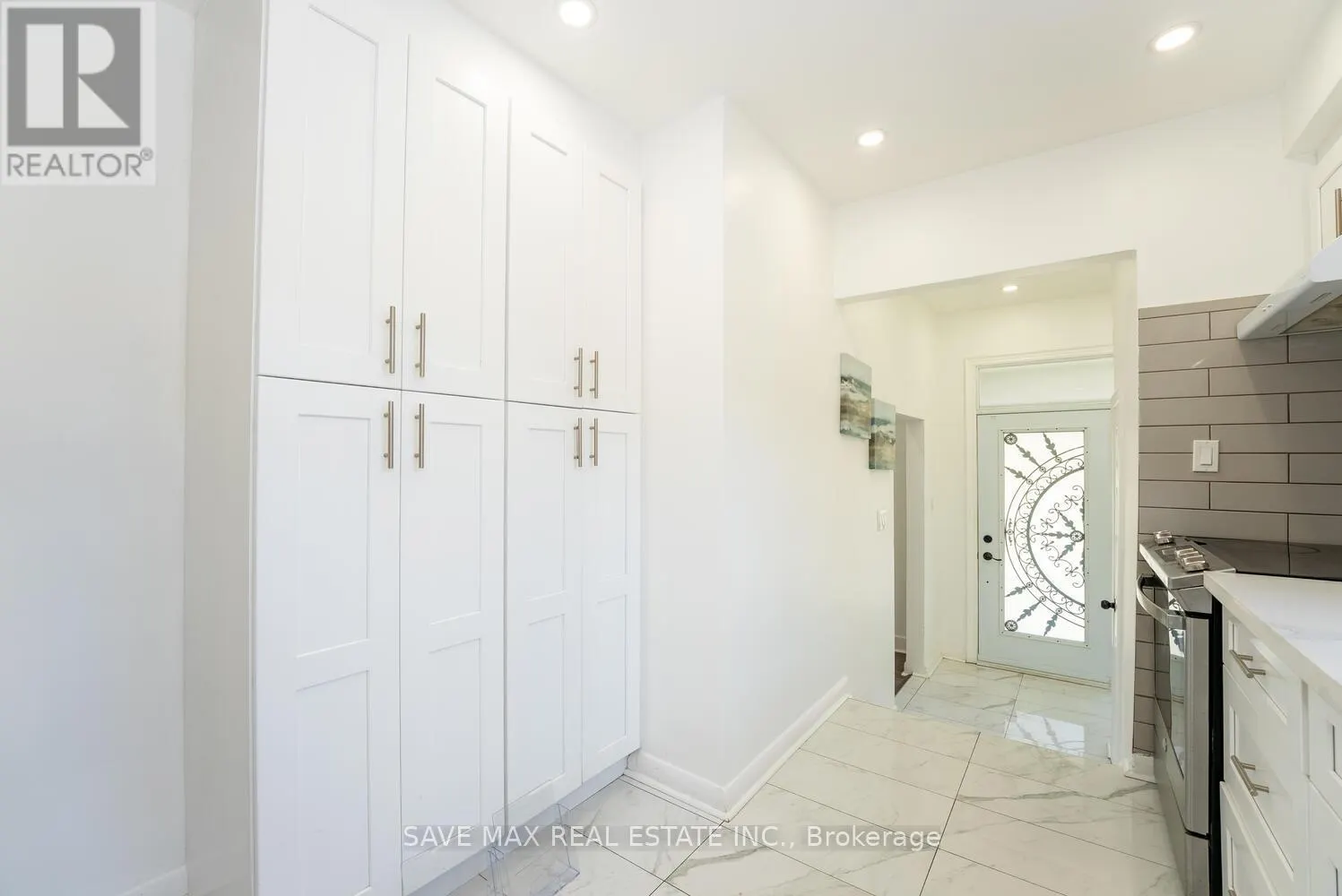 348 BELLAMY ROAD N