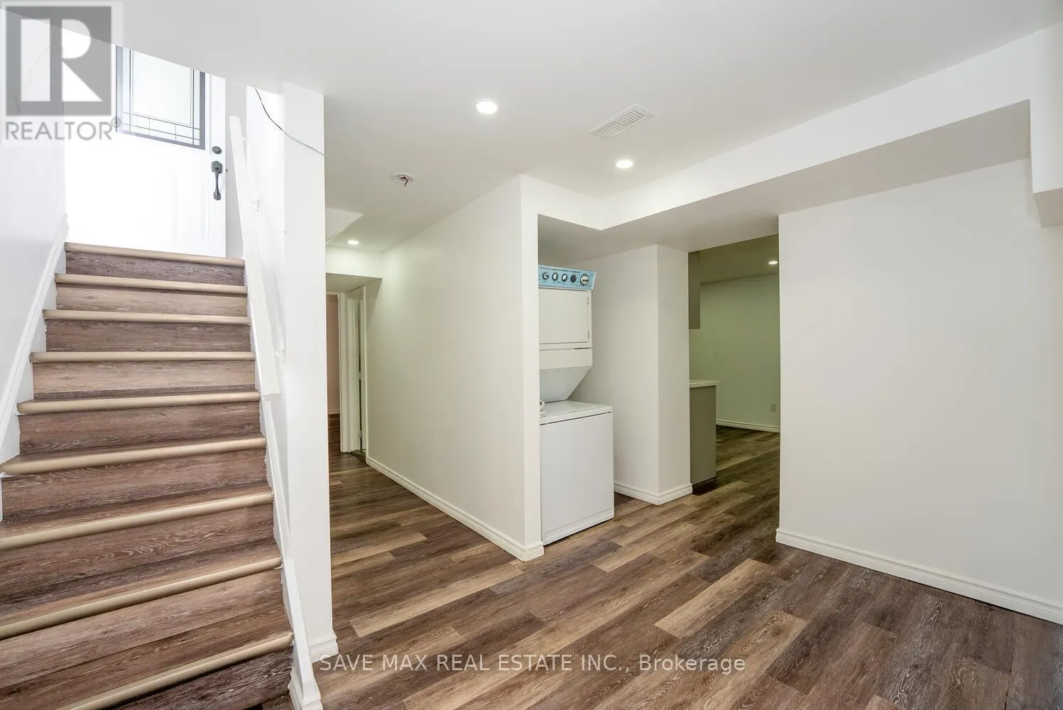 348 BELLAMY ROAD N