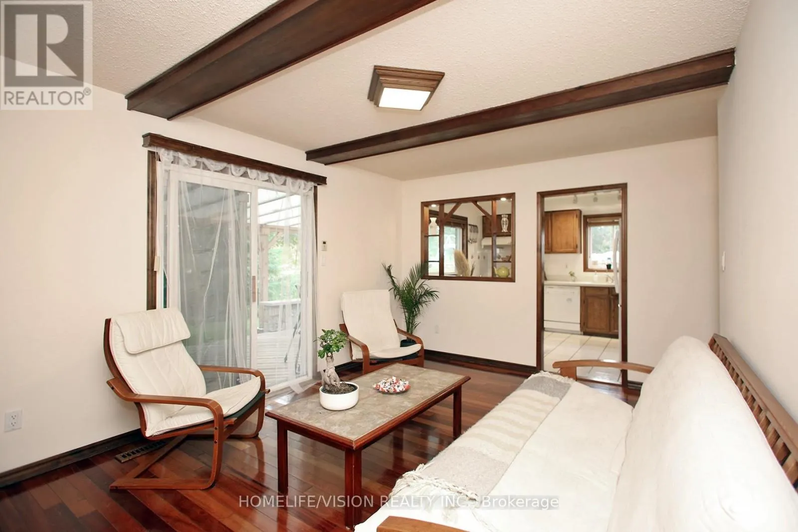 12 RELROY COURT E