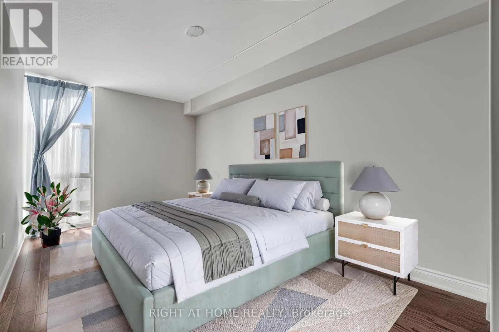 110 - 454 CENTRE STREET S, #110