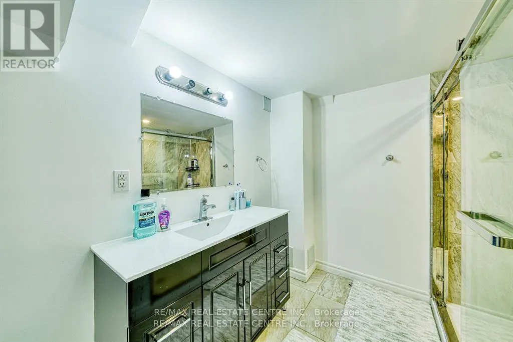 3100 COUNTRY LANE