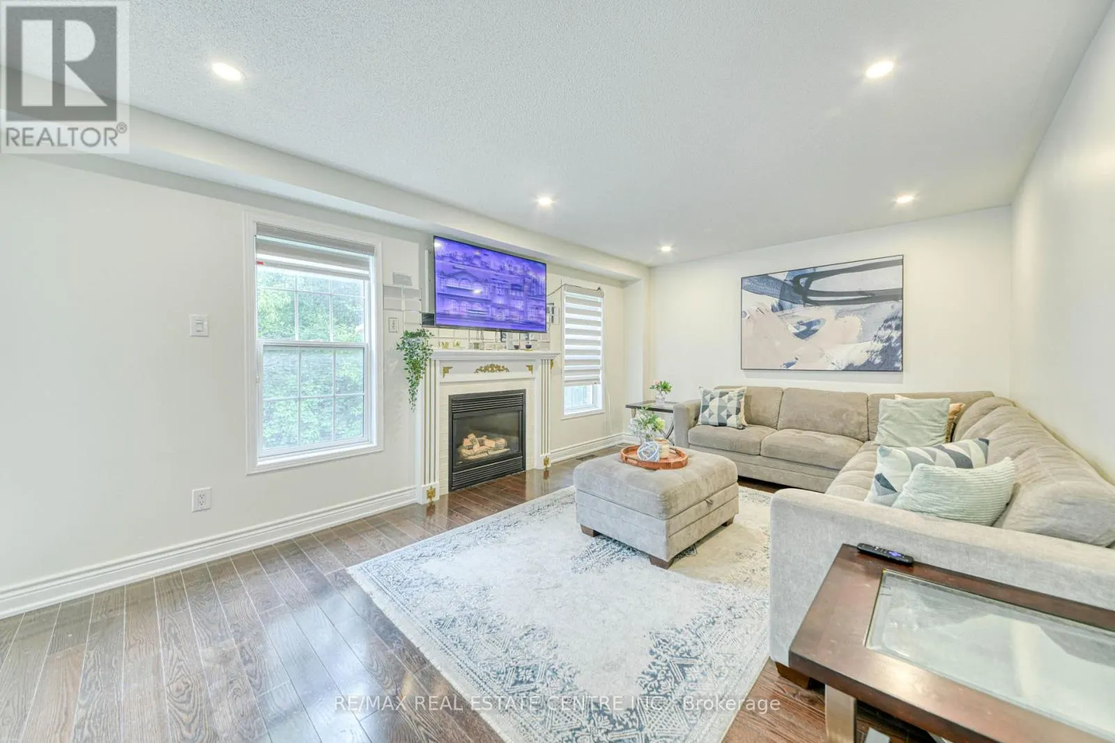 3100 COUNTRY LANE
