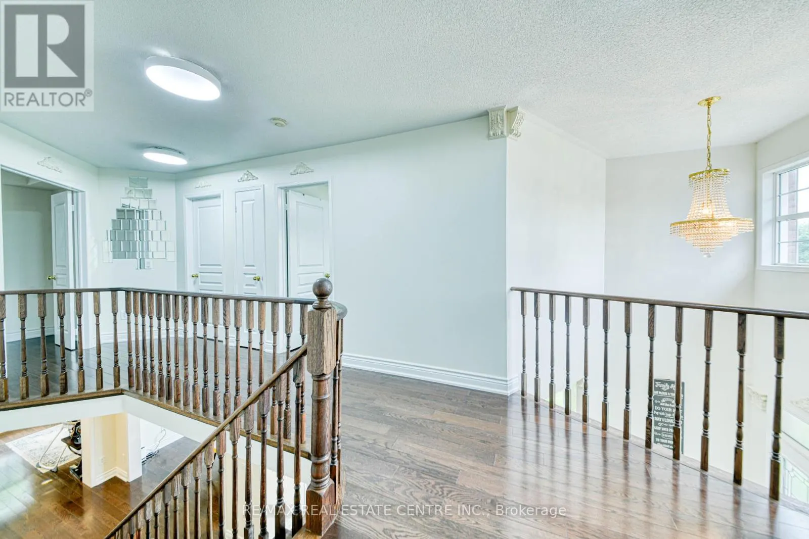 3100 COUNTRY LANE