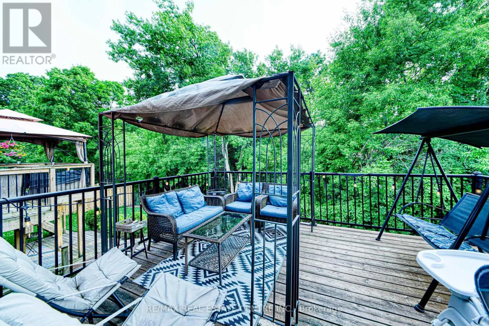 3100 COUNTRY LANE