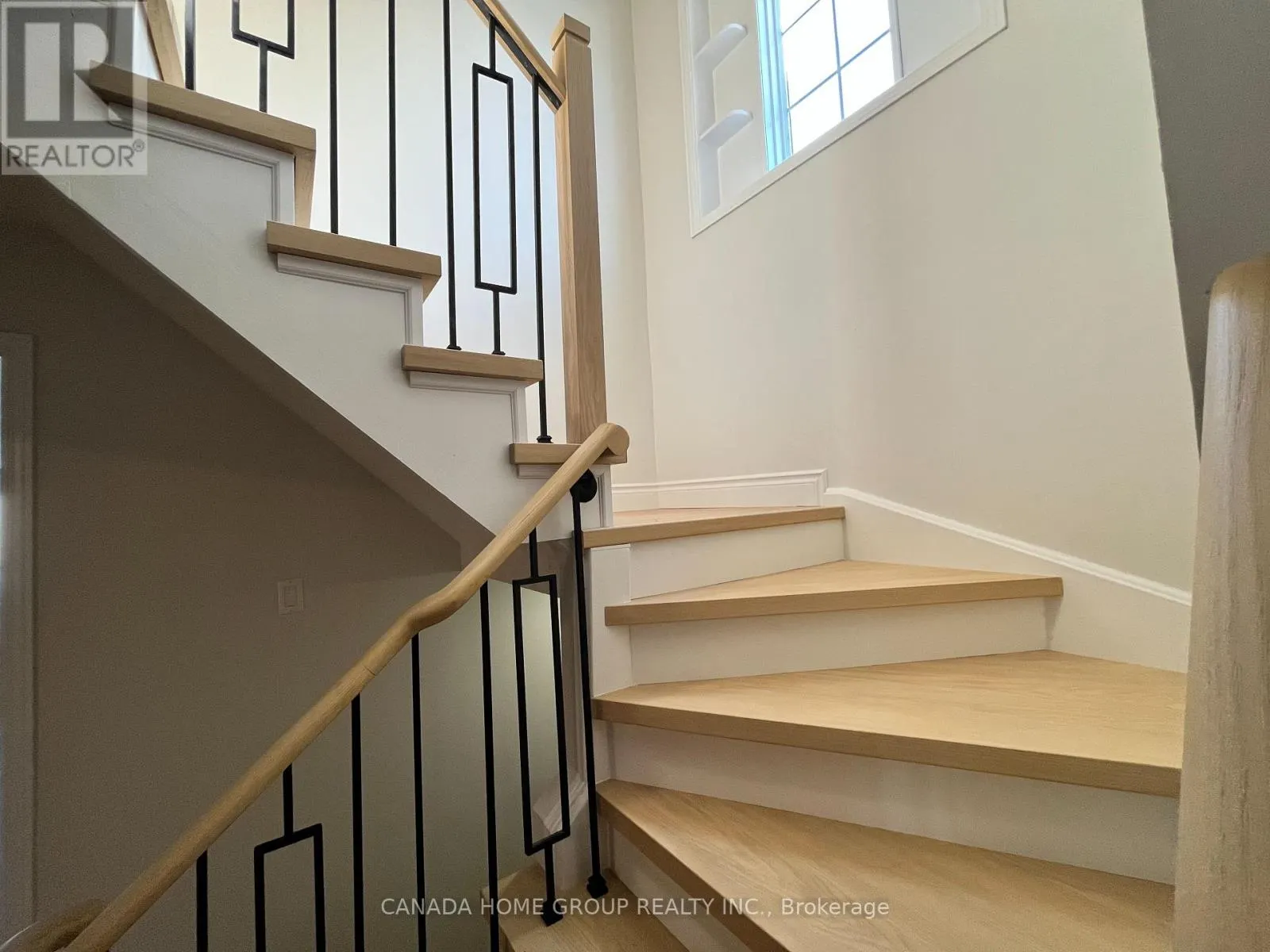 11 BONNYCASTLE DRIVE