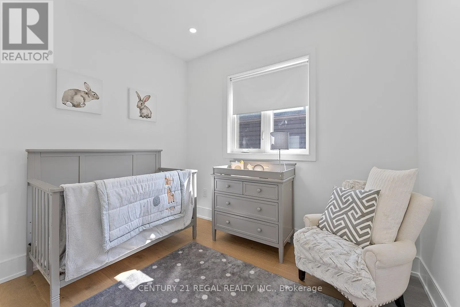 84 BEXHILL AVENUE