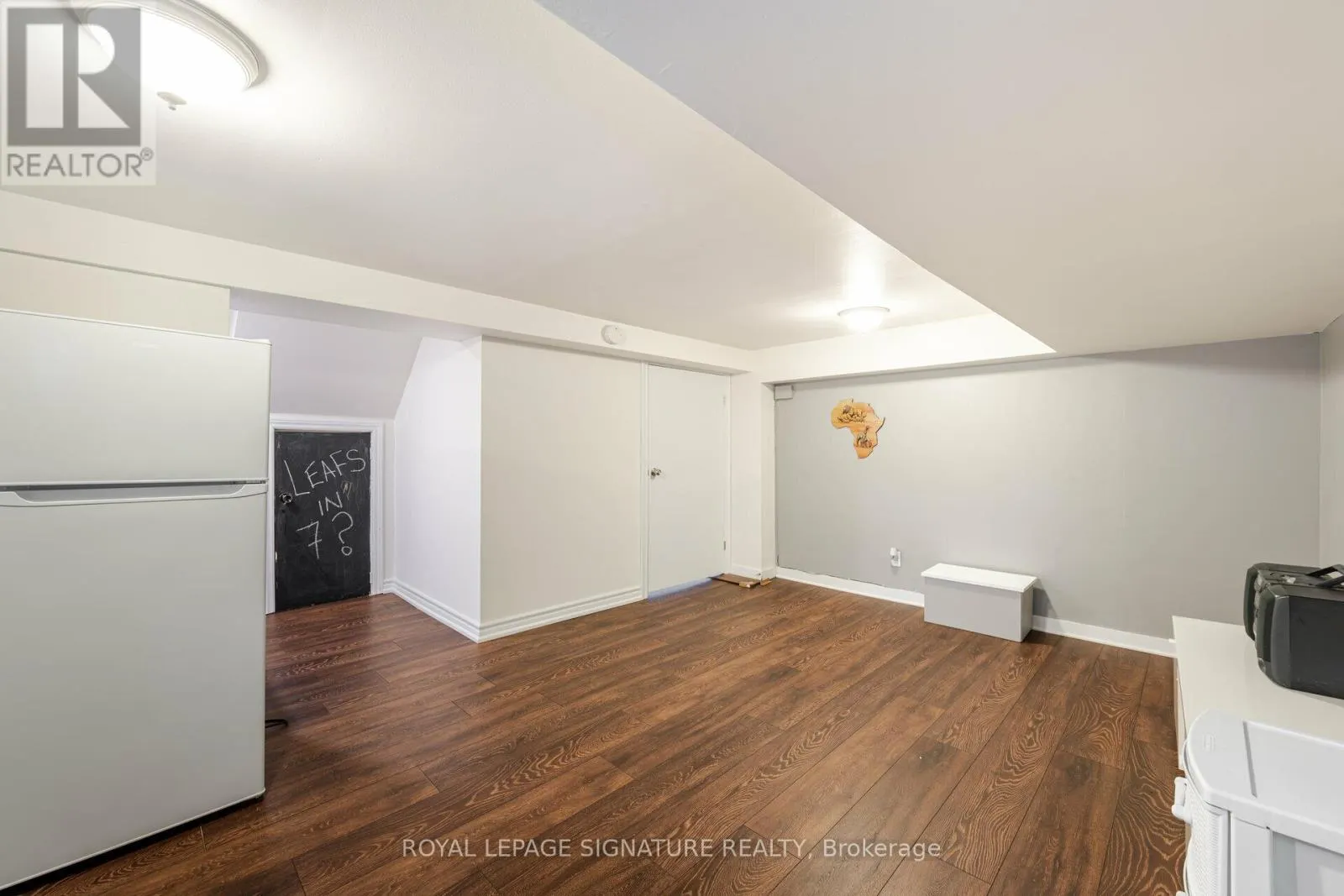 2 - 89 SHIER DRIVE