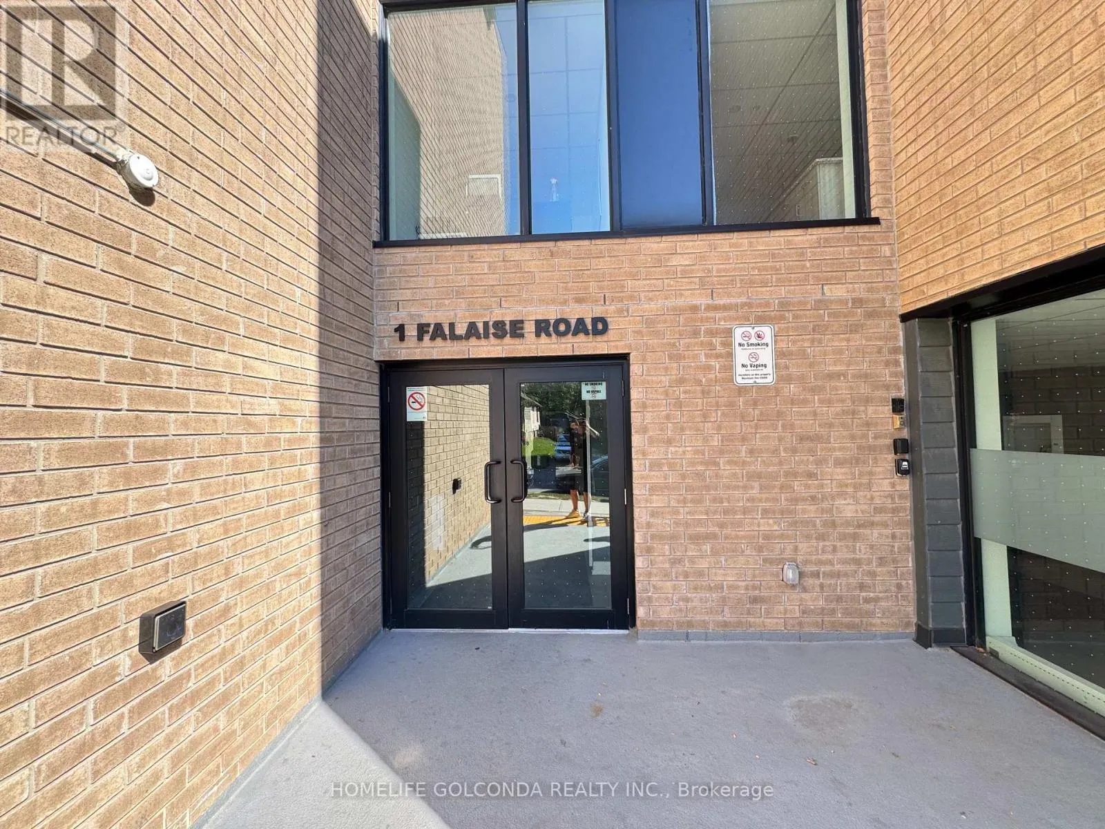 619 - 1 FALAISE ROAD
