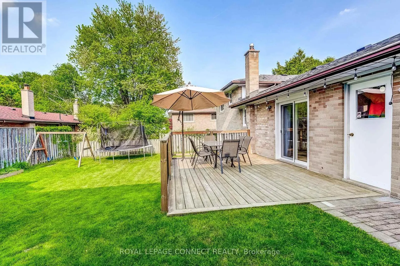 22 RAVINE PARK CRESCENT