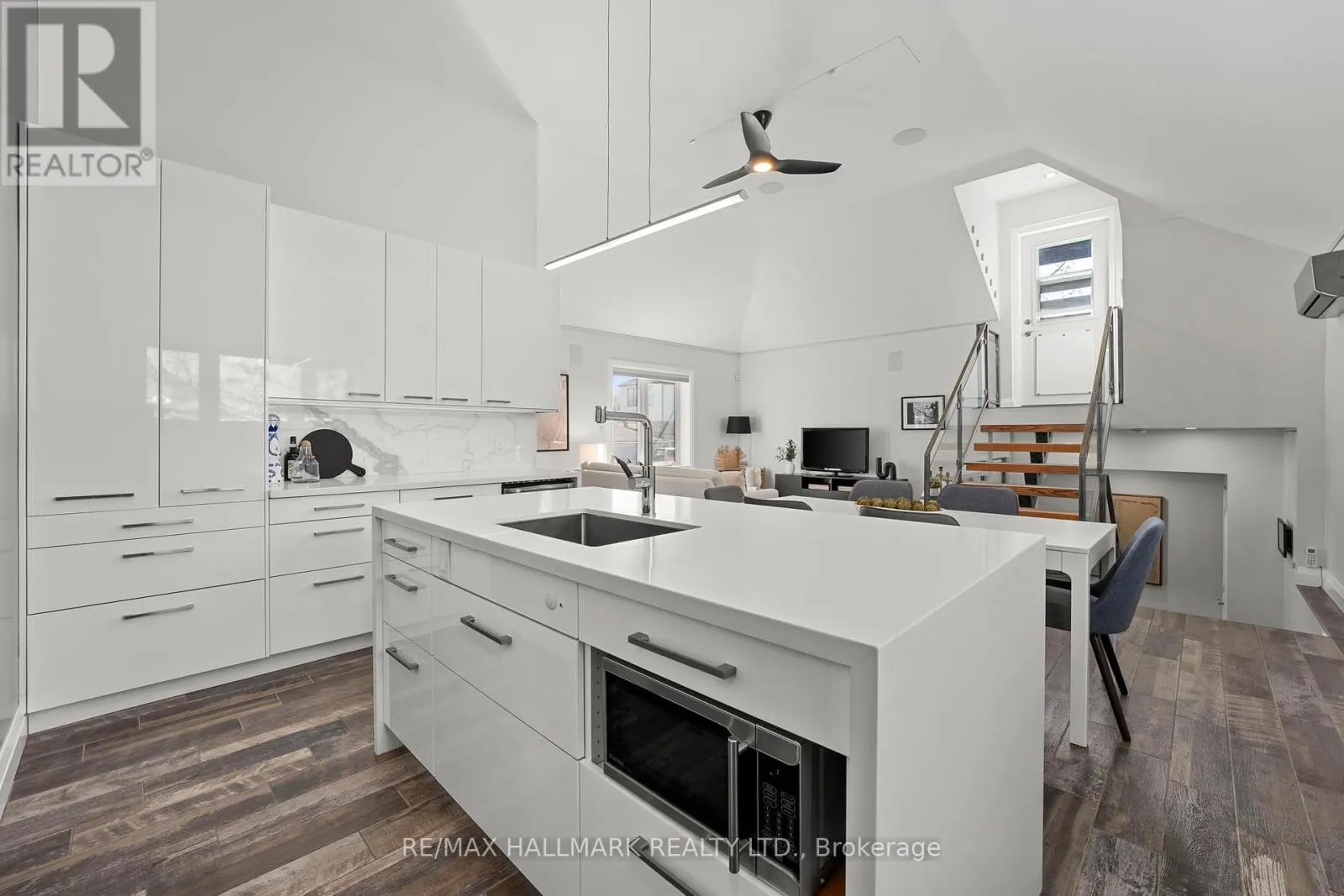 272&276 KING EDWARD AVENUE