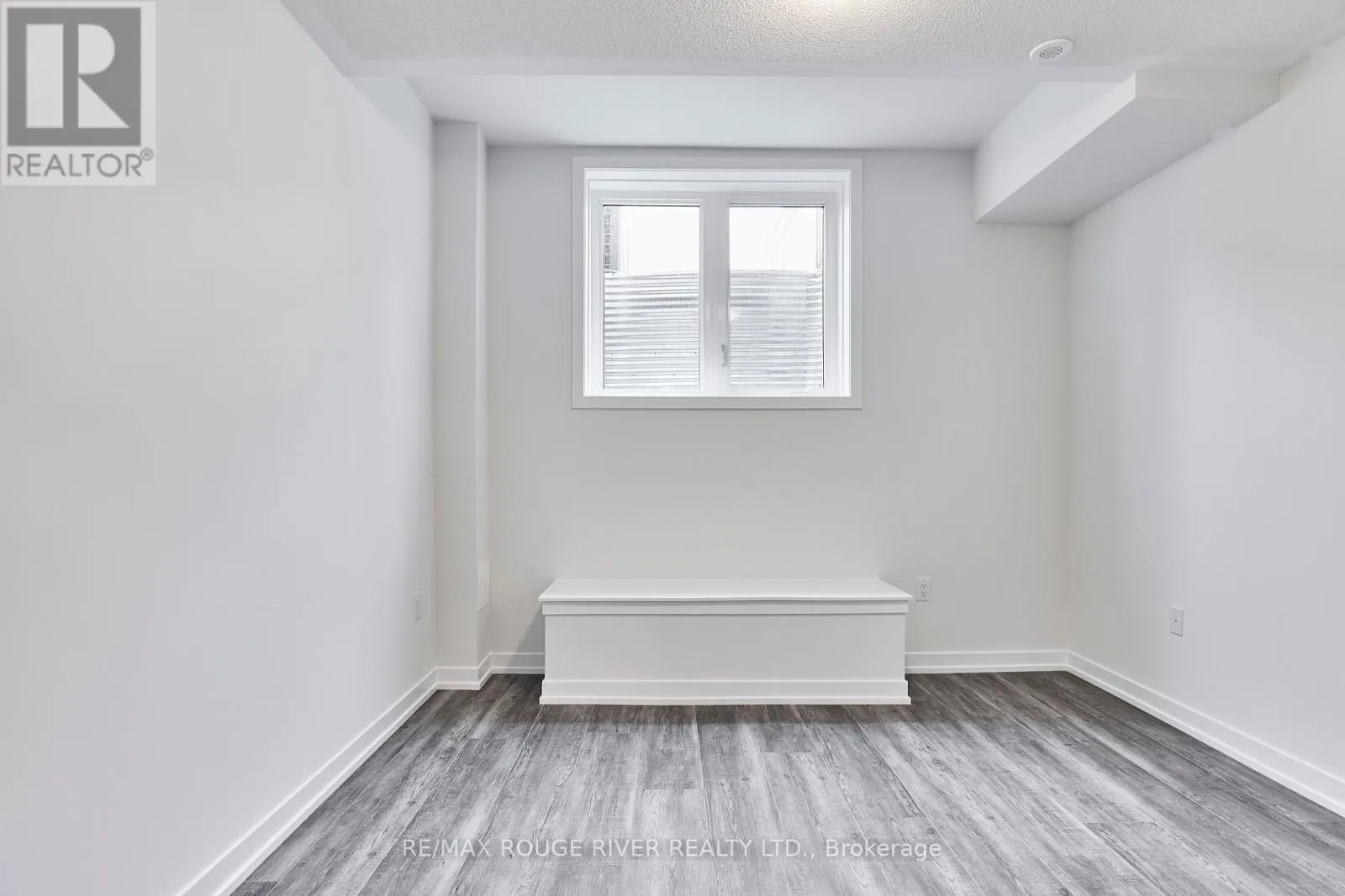 106 ZIIBI WAY