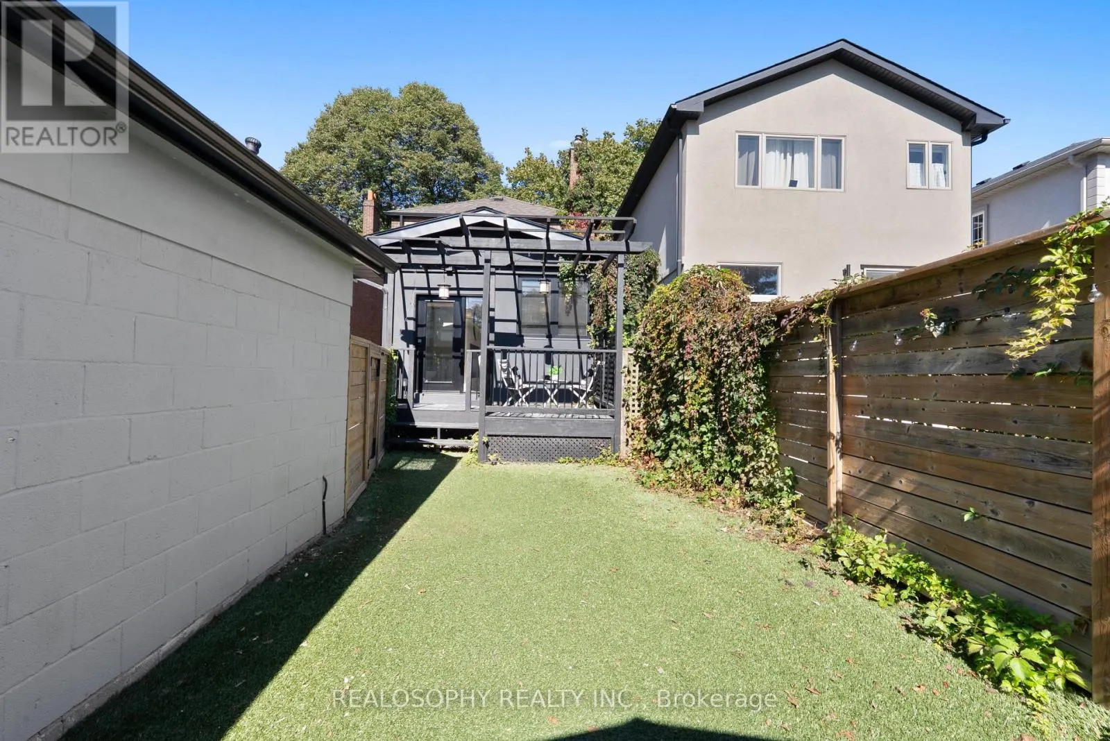 69 WALLINGTON AVENUE