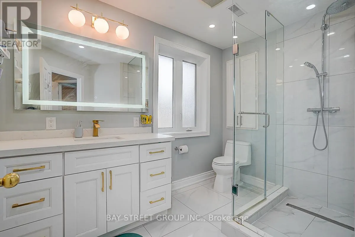 6 LARWOOD BOULEVARD