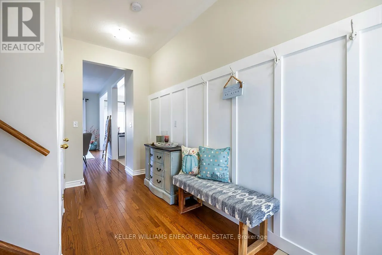 8 BAGNELL CRESCENT