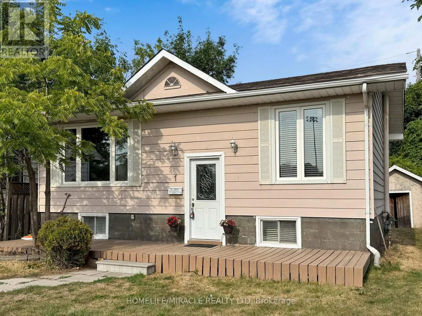 1 TUDOR AVENUE