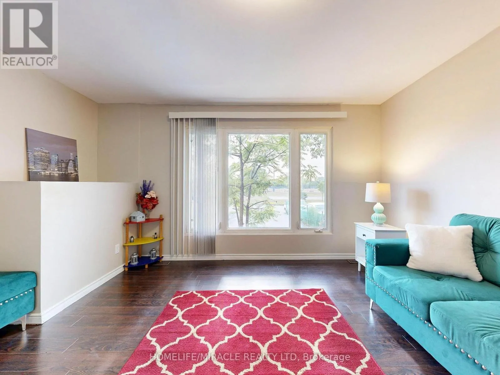 1 TUDOR AVENUE