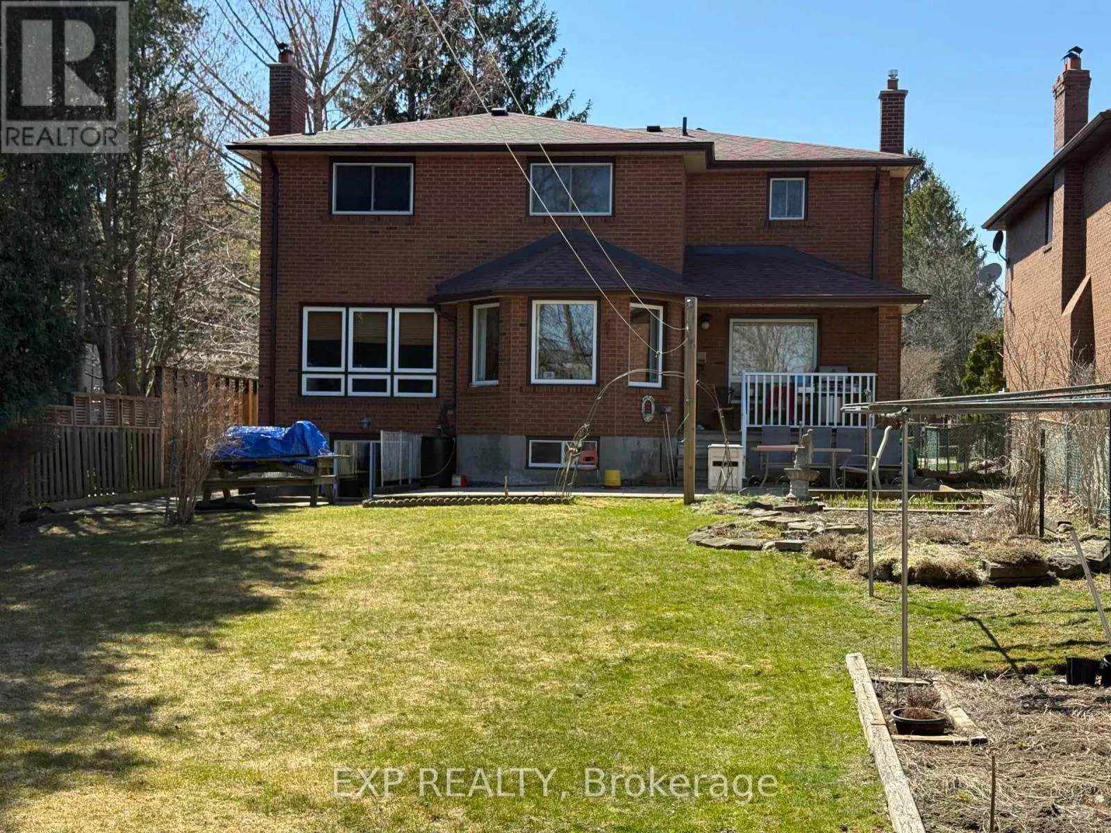 39 WATSON STREET