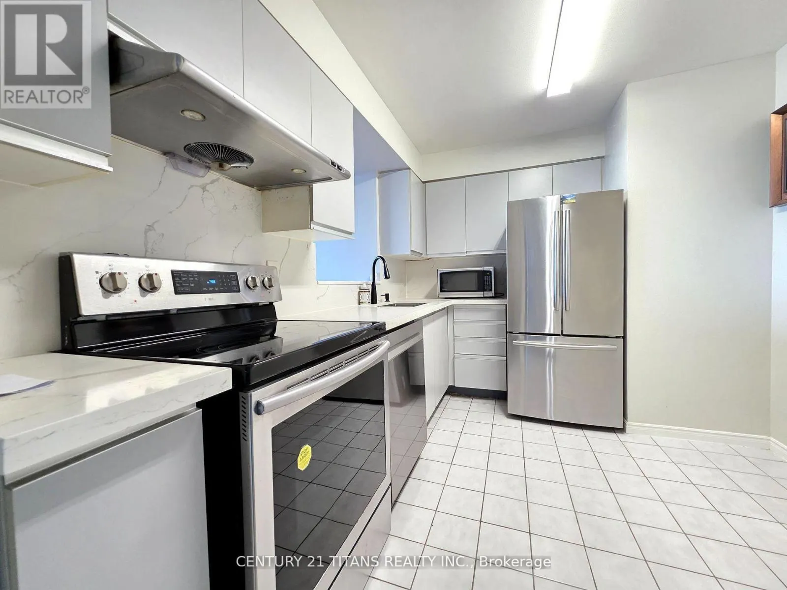 716 - 480 MCLEVIN AVENUE