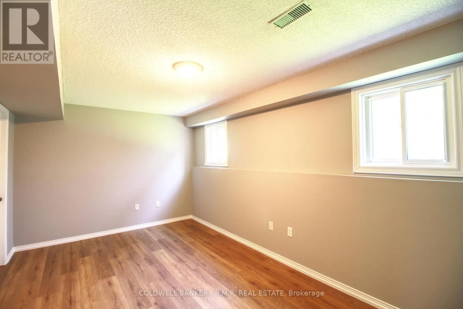 1590 EDENWOOD COURT