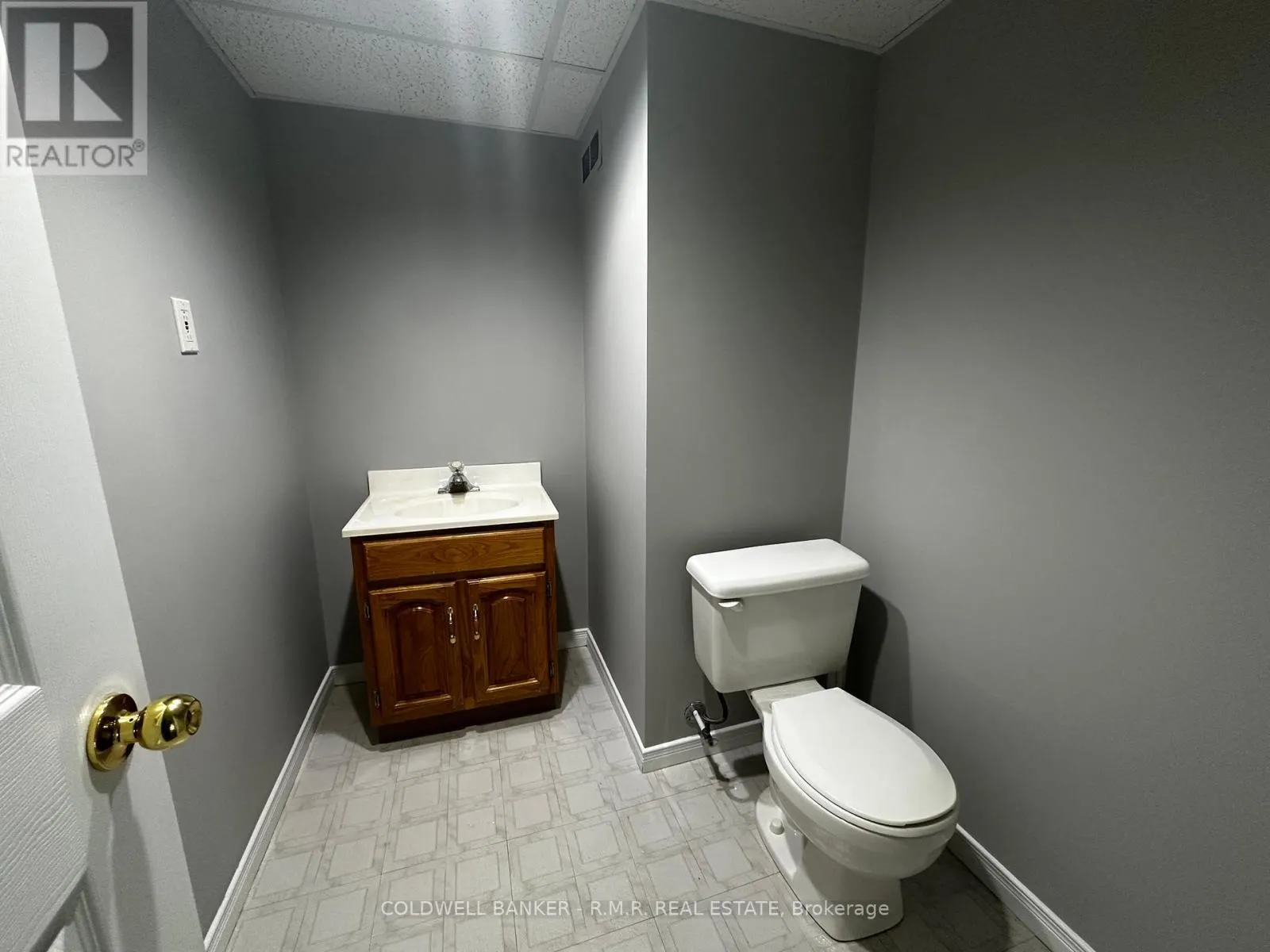 1590 EDENWOOD COURT
