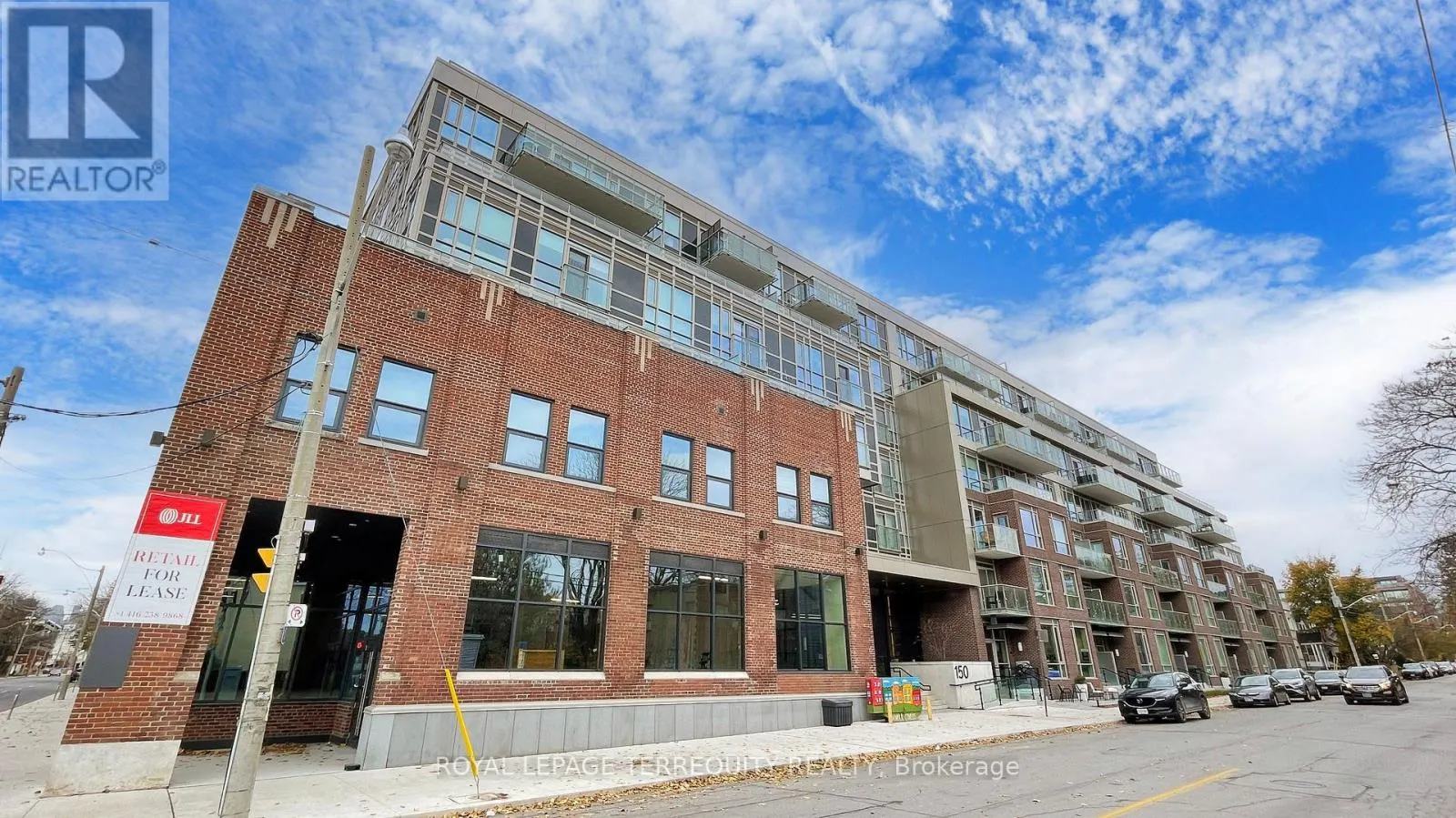 447 - 150 LOGAN AVENUE