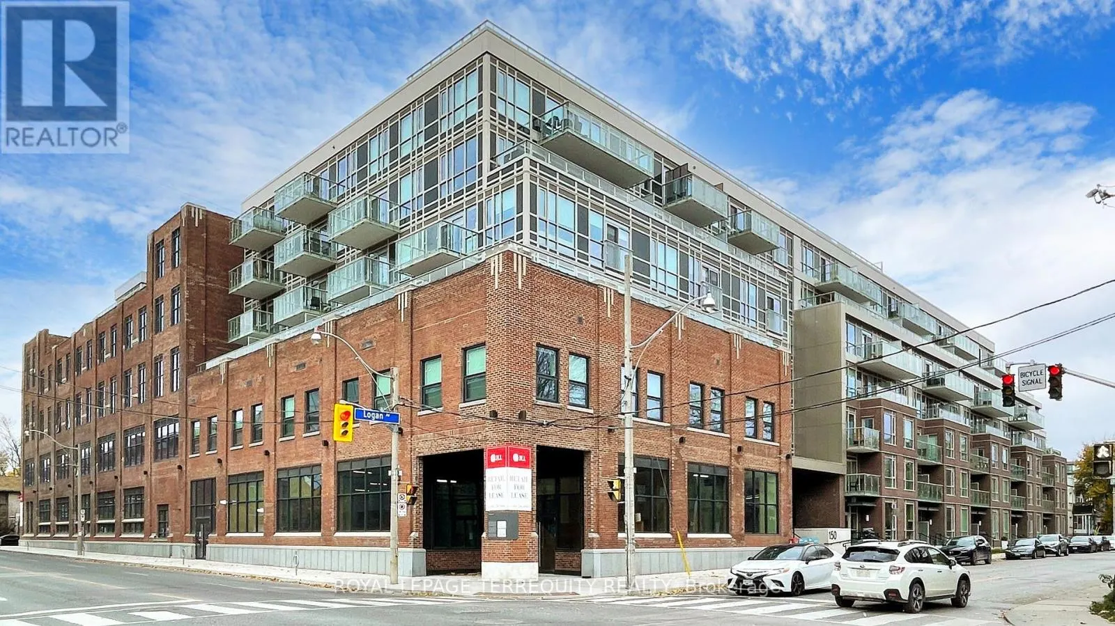 447 - 150 LOGAN AVENUE