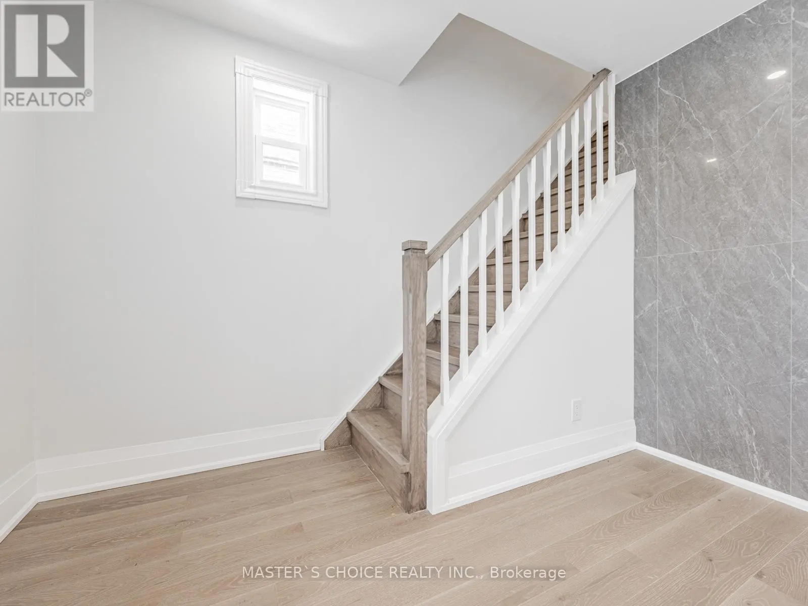 127 HIGHFIELD ROAD