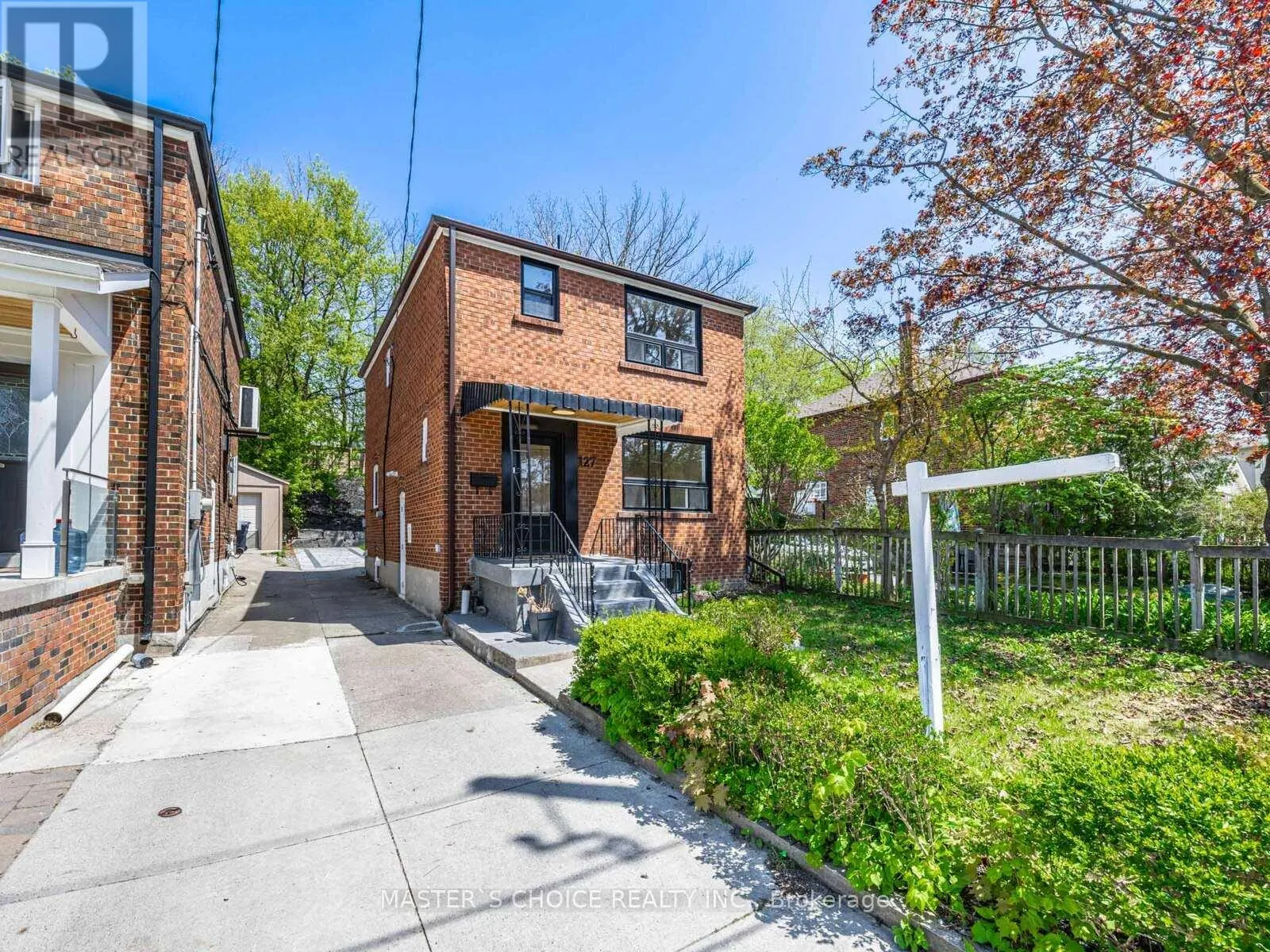127 HIGHFIELD ROAD