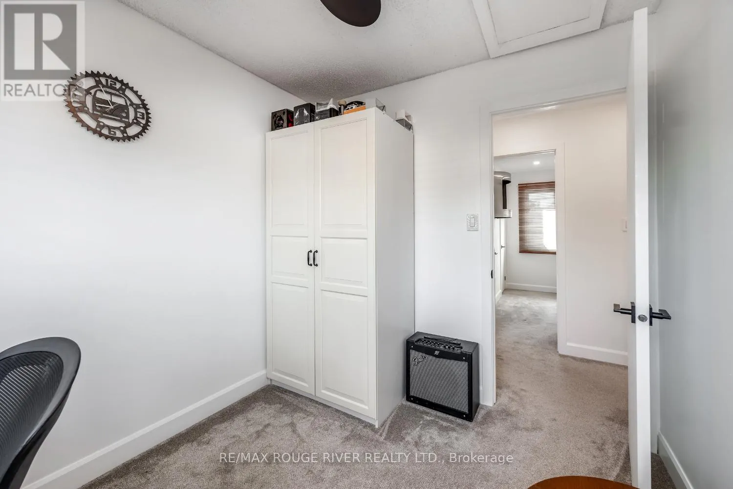 21 RAINE DRIVE